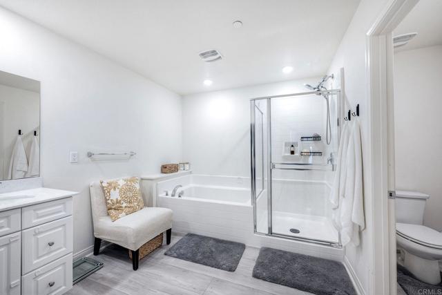 Detail Gallery Image 22 of 35 For 1374 Palo Verde Way, Vista,  CA 92083 - 3 Beds | 2/1 Baths