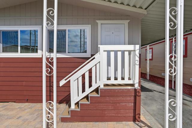 600 Weddell Drive, Sunnyvale CA: https://media.crmls.org/mediaz/3329e069-5147-42eb-901c-f3a01987c2ad.jpg