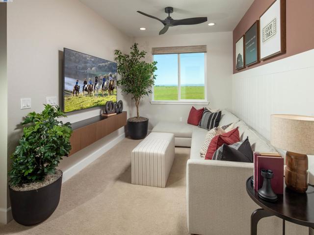 2177 Gentle Rain Drive, Roseville CA: https://media.crmls.org/mediaz/332afa96-a646-4938-8656-6a8e0bdc1c82.jpg