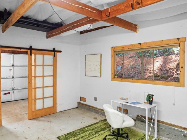 11660 Edgewood Drive, Felton CA: https://media.crmls.org/mediaz/332b117d-f7e9-4ac0-8e20-0ba689af97b4.jpg