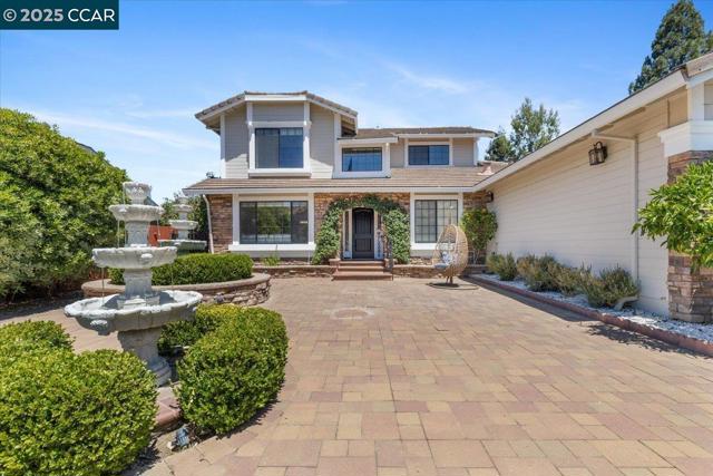 5497 Silver Sage Ct, Concord CA: https://media.crmls.org/mediaz/332b1f56-5d51-49c9-b80f-4fc1ff399cc7.jpg