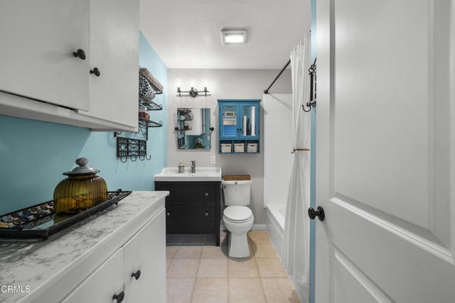Detail Gallery Image 11 of 16 For 1406 Dinsmore Street St, Simi Valley,  CA 93065 - 3 Beds | 2 Baths