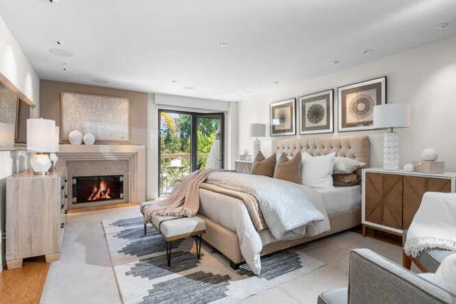131 El Pinar, Los Gatos CA: https://media.crmls.org/mediaz/332ba2a2-3ea1-42fe-a792-690d12e56ce1.jpg