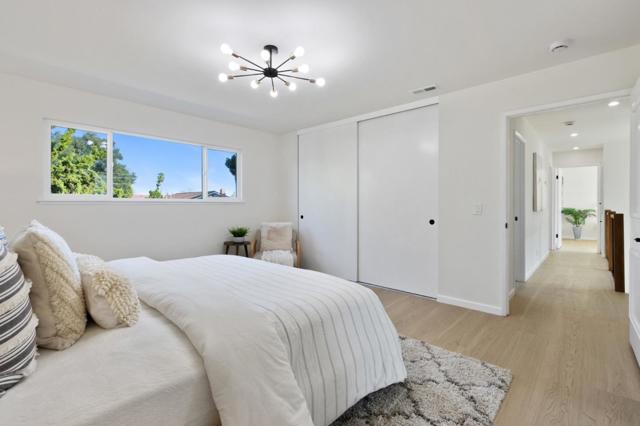 Image 30 of 55 For 868 Laburnum Drive