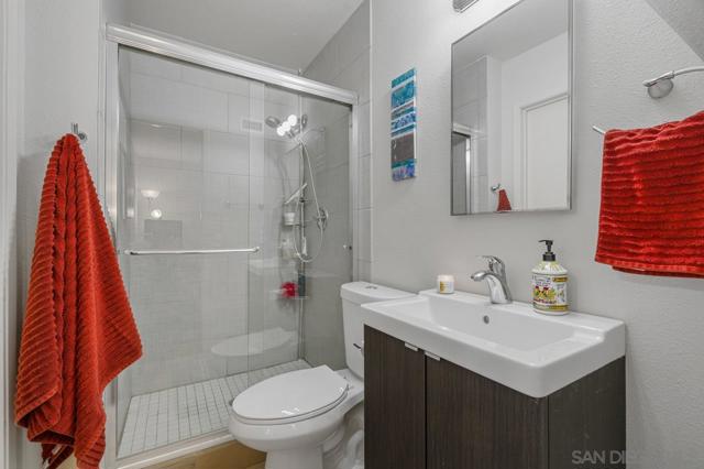 5490 New Mills Rd, San Diego CA: https://media.crmls.org/mediaz/332d907f-9f97-467a-8b1d-cc9c19e5fb9a.jpg