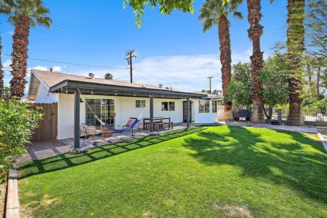 77590 California Drive, Palm Desert CA: https://media.crmls.org/mediaz/332e1817-fa8c-4950-b26c-31fb33974d86.jpg