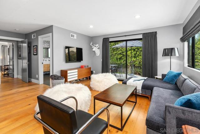 Image 20 of 40 For 4286 Merritt Boulevard