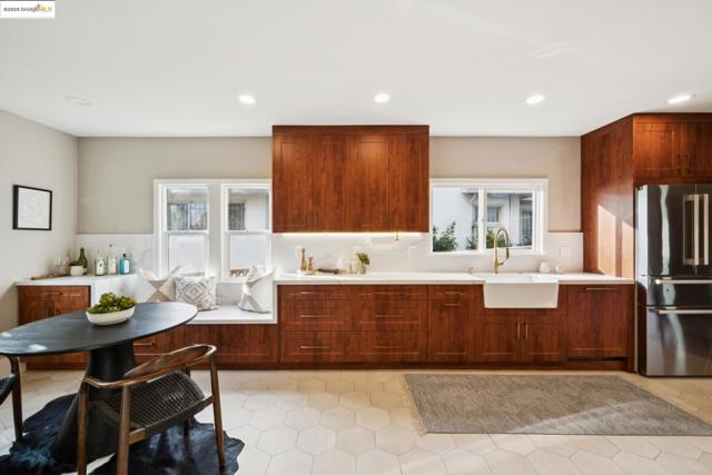 919 Mckinley Ave, Oakland CA: https://media.crmls.org/mediaz/33304281-daba-411e-9c34-6a64f3c82be3.jpg