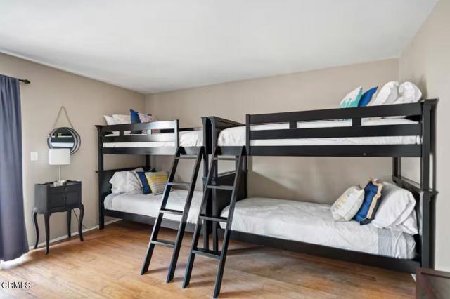 Detail Gallery Image 10 of 31 For 1121 Pittsfield Ln, Ventura,  CA 93001 - 3 Beds | 3 Baths