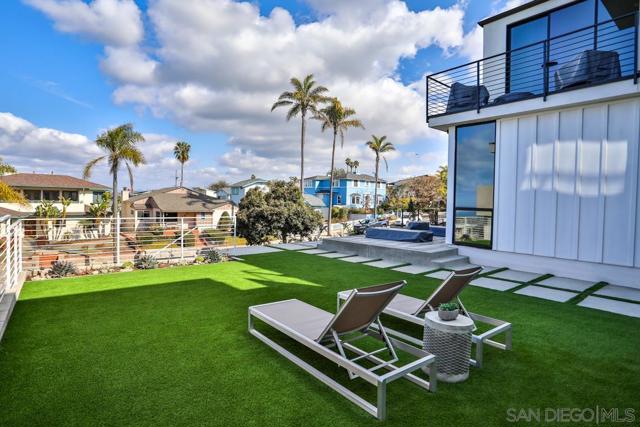 Image 9 of 71 For 4545 Newport Avenue