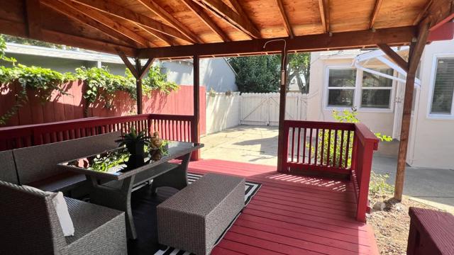 15958 Via Descanso, San Lorenzo CA: https://media.crmls.org/mediaz/333255b4-532a-4df0-ab31-4283391229f5.jpg