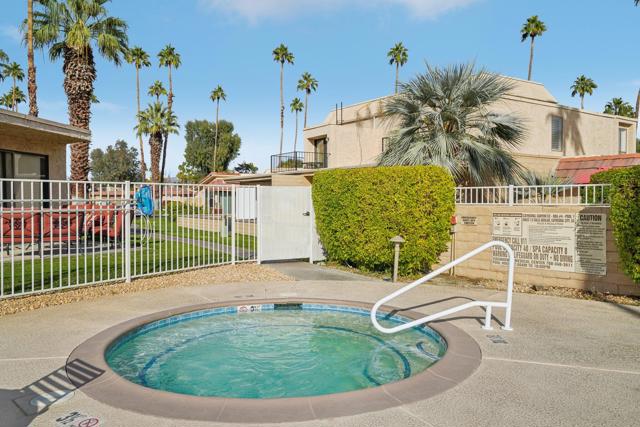 68559 Paseo Real, Cathedral City CA: https://media.crmls.org/mediaz/33327f45-4a63-4218-a605-1849cd3e2dcf.jpg