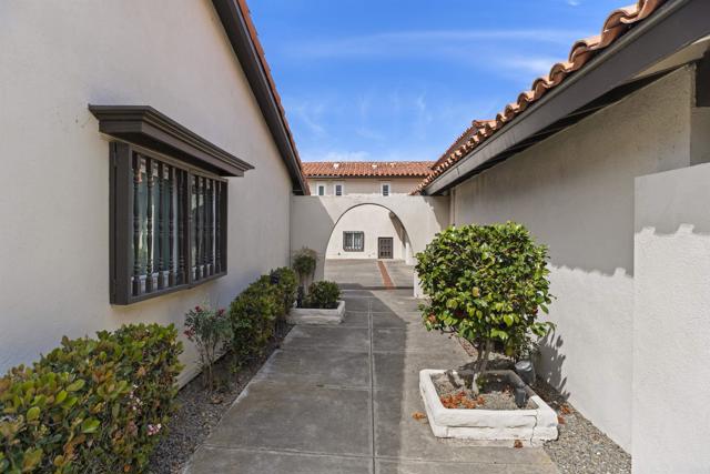 Detail Gallery Image 8 of 42 For 12238 Rancho Bernardo Rd a,  San Diego,  CA 92128 - 1 Beds | 1 Baths