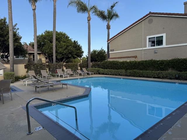 7425 Charmant Dr, San Diego CA: https://media.crmls.org/mediaz/33330189-0bd9-415d-89d0-3a7ecb91f367.jpg