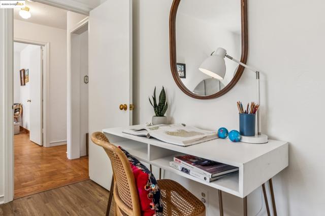 22574 6Th St, Hayward CA: https://media.crmls.org/mediaz/33347cb6-9ad3-4b15-a867-a97d5eba9310.jpg