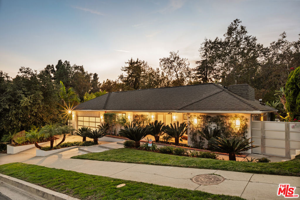 MLS #25616371 image #43