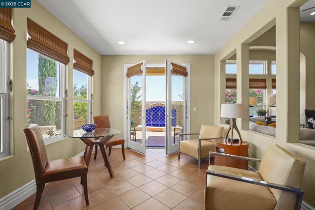 1512 Miwok Ct, Brentwood CA: https://media.crmls.org/mediaz/33356952-9ea5-4092-b16d-7f01b7a48dd3.jpg
