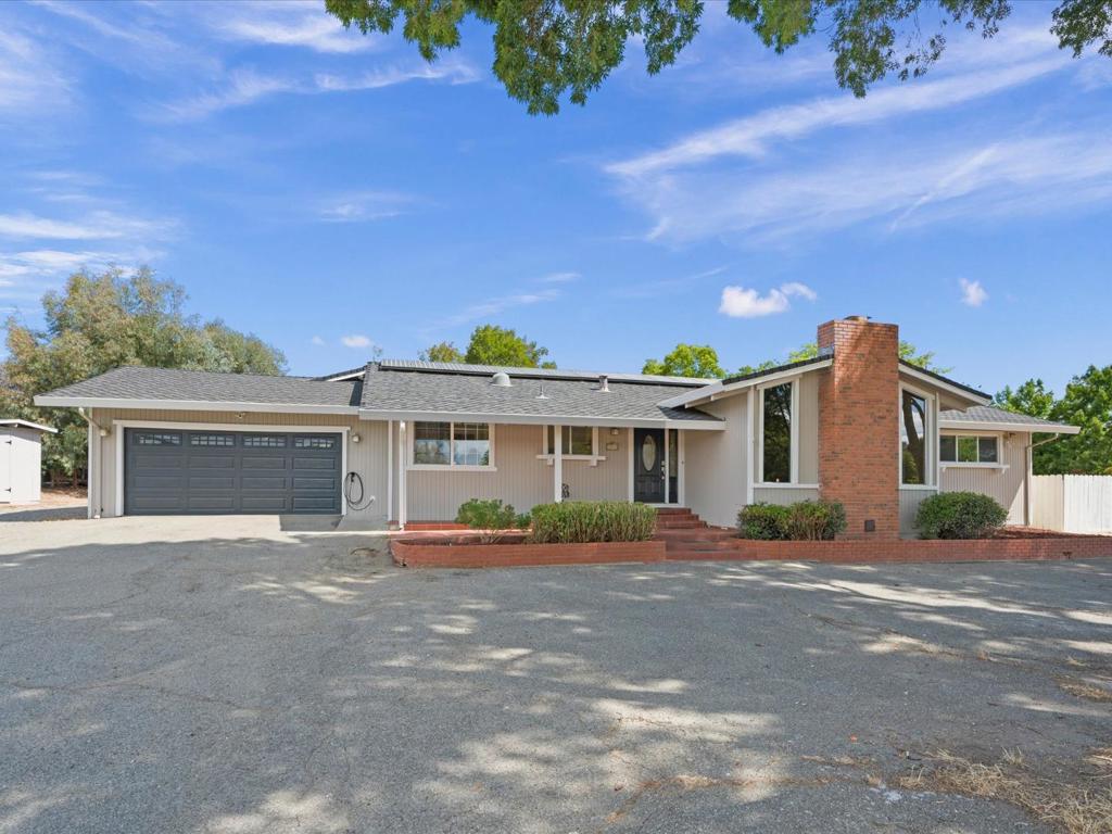 2045 Jefferson Drive