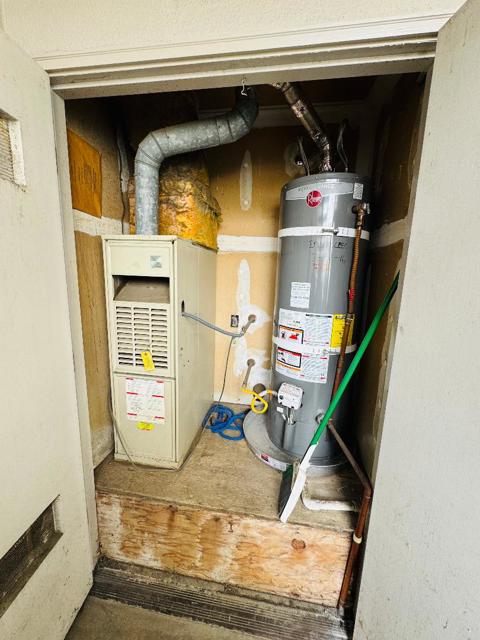 1053 Riker Street, Salinas CA: https://media.crmls.org/mediaz/33368cf7-a895-4d65-8429-2719d801d295.jpg