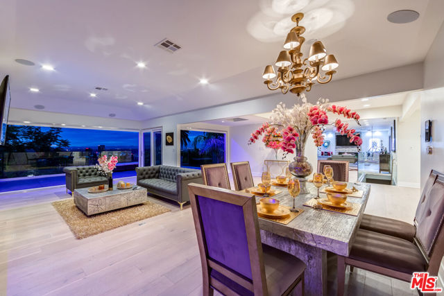 3490 Wonder View Place, Los Angeles CA: https://media.crmls.org/mediaz/3337191a-01e8-4aa7-8961-c3fea58b50a8.jpg