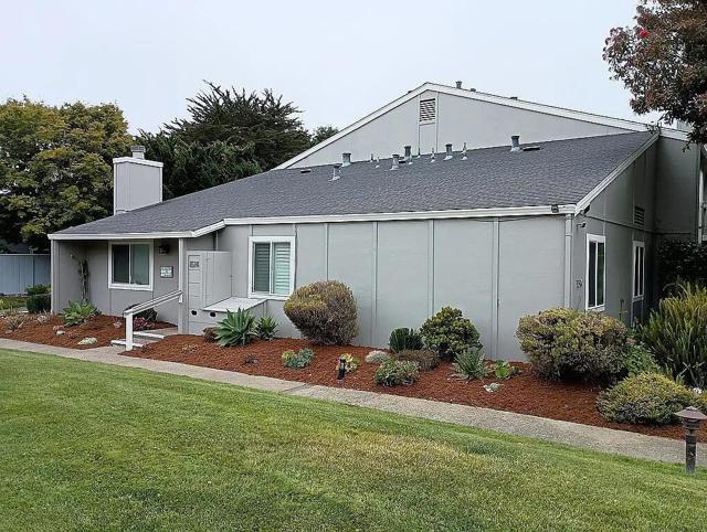 1514 Dolphin Drive, Aptos CA: https://media.crmls.org/mediaz/33372304-f08e-47b3-8e74-a239fa30426b.jpg