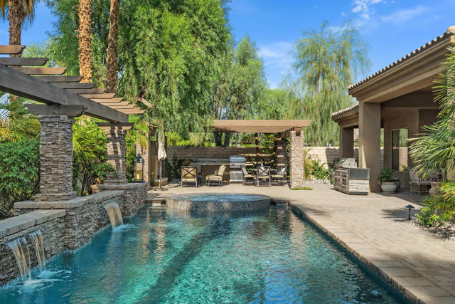 78494 Blackstone Court, Bermuda Dunes CA: https://media.crmls.org/mediaz/333885fc-385b-44b0-af9d-584860a35a65.jpg