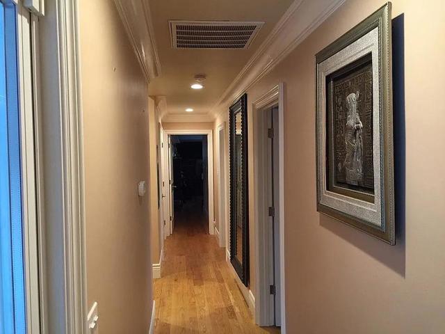 13605 Surrey Lane, Saratoga CA: https://media.crmls.org/mediaz/33389347-8a09-4737-9e03-b8d555dd9798.jpg