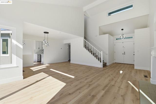 1486 Waverly Way, Pittsburg CA: https://media.crmls.org/mediaz/333902ca-cd96-45f1-bcfc-6be5daa8be85.jpg