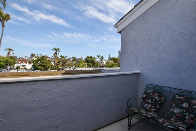 1068 Isabella Avenue, Coronado, California 92118, 3 Bedrooms Bedrooms, ,2 BathroomsBathrooms,Residential Lease,For Rent,1068 Isabella Avenue,CRPTP2306224