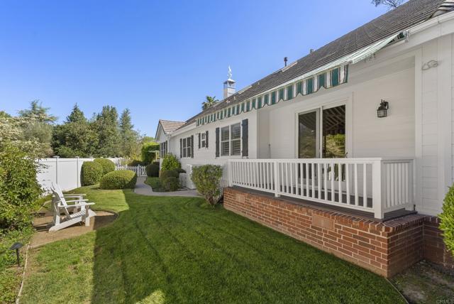 16631 Valle Verde Rd, Poway CA: https://media.crmls.org/mediaz/333aff12-205c-4ce7-abfc-eade3c84c191.jpg