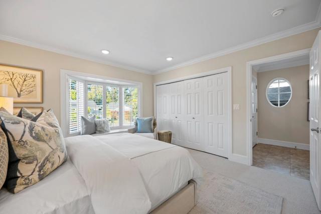 1549 Eastmoor Road, Burlingame CA: https://media.crmls.org/mediaz/333b0772-8918-4990-b18e-6e00ae7707ca.jpg