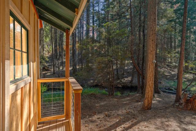 35425 Stonewall Drive, Shingletown CA: https://media.crmls.org/mediaz/333cf44c-85e9-4ad5-8a39-401aa43b7674.jpg