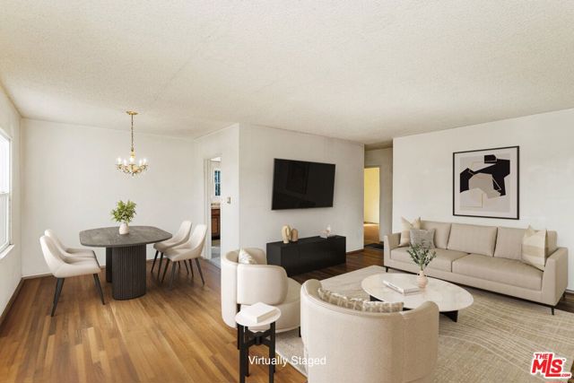 4030 Boise Avenue, Los Angeles CA: https://media.crmls.org/mediaz/333d2d9d-74ad-4438-a503-720a92f286f7.jpg