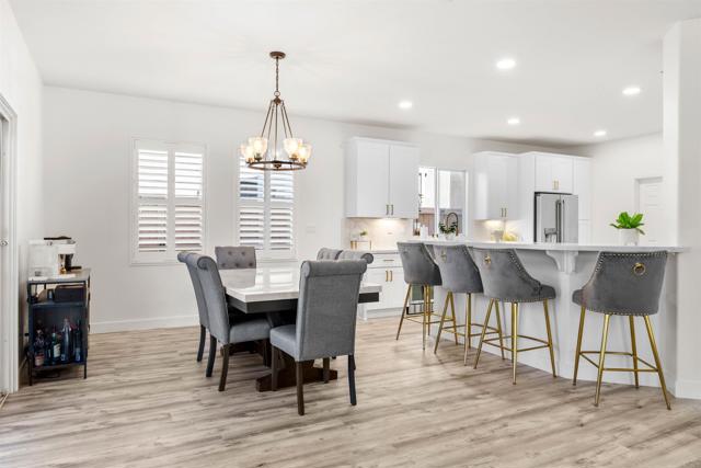 1288 Long View Drive, Chula Vista CA: https://media.crmls.org/mediaz/333d60bc-2fce-4f16-bedb-57c668f04329.jpg