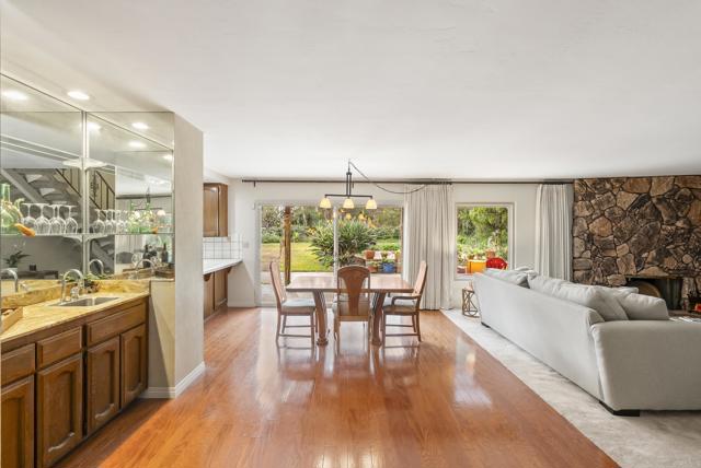 Detail Gallery Image 16 of 57 For 1099 Nugent Court, El Cajon,  CA 92020 - 4 Beds | 3 Baths