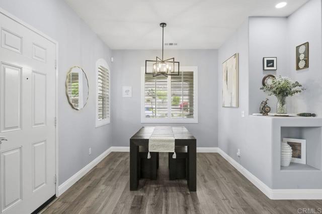 1444 Wooden Valley Street, Chula Vista CA: https://media.crmls.org/mediaz/333fa885-e2f0-49b0-843b-421c6ea78ad2.jpg