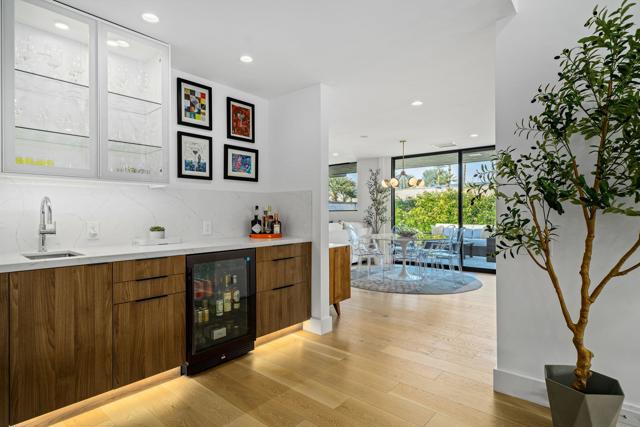 1 Cornell Drive, Rancho Mirage CA: https://media.crmls.org/mediaz/333fc59a-562f-4f96-a440-0774e66aeba4.jpg