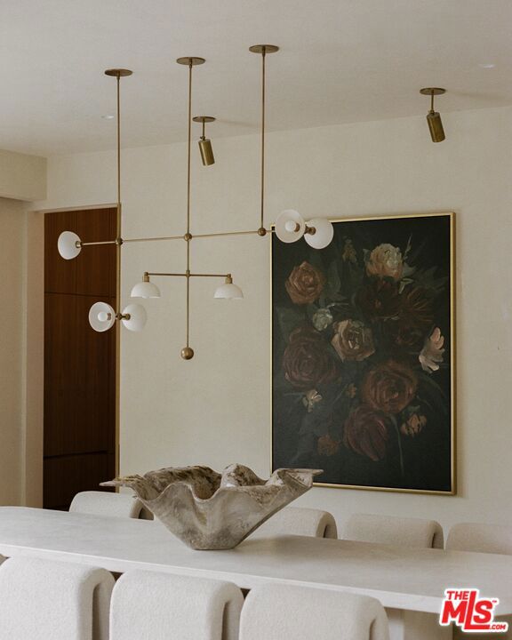 MLS #25572987 img 10