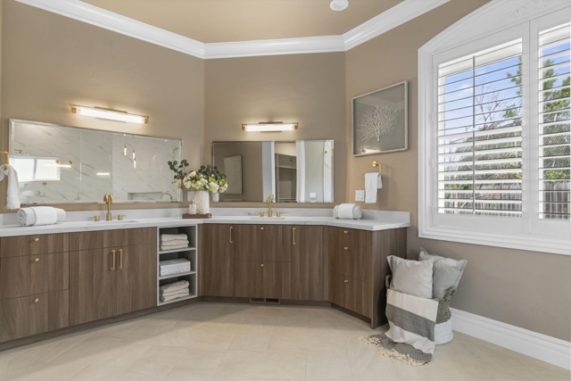 Image 29 of 60 For 1235 Austin St