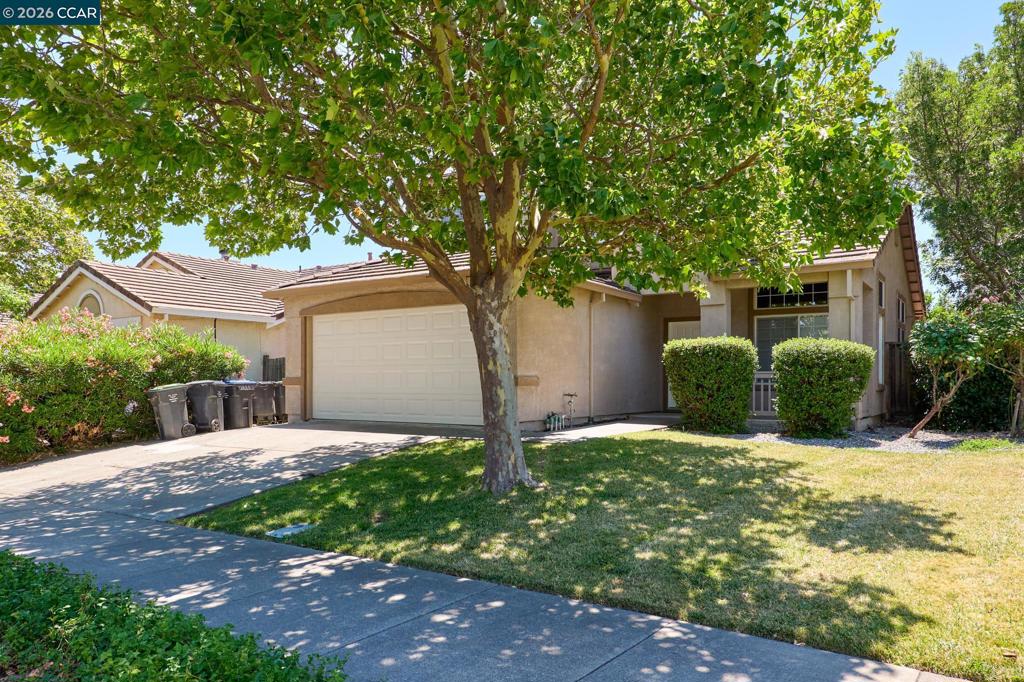 4720 Canyon Hills Dr