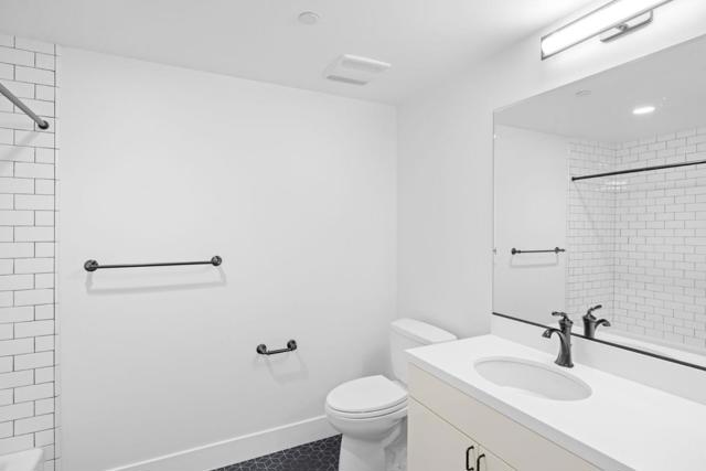 777 Walnut Street, San Carlos CA: https://media.crmls.org/mediaz/33437cf5-f519-433f-9dc2-7d76ed251b34.jpg
