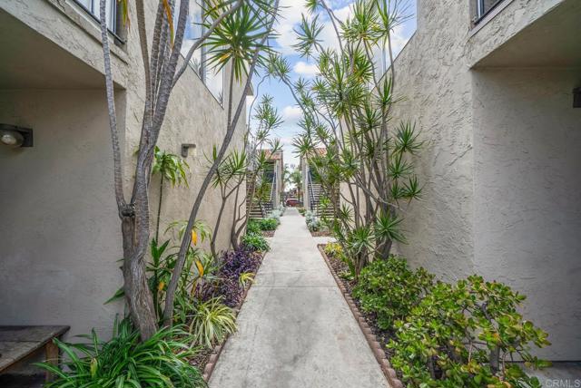 Detail Gallery Image 33 of 34 For 3825 Van Dyke Ave Apt 3, San Diego,  CA 92105 - 2 Beds | 1/1 Baths