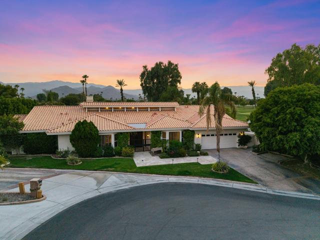 78955 Martinique Drive, Bermuda Dunes CA: https://media.crmls.org/mediaz/33466df3-eb70-4bc6-8a09-fdf5f231738a.jpg