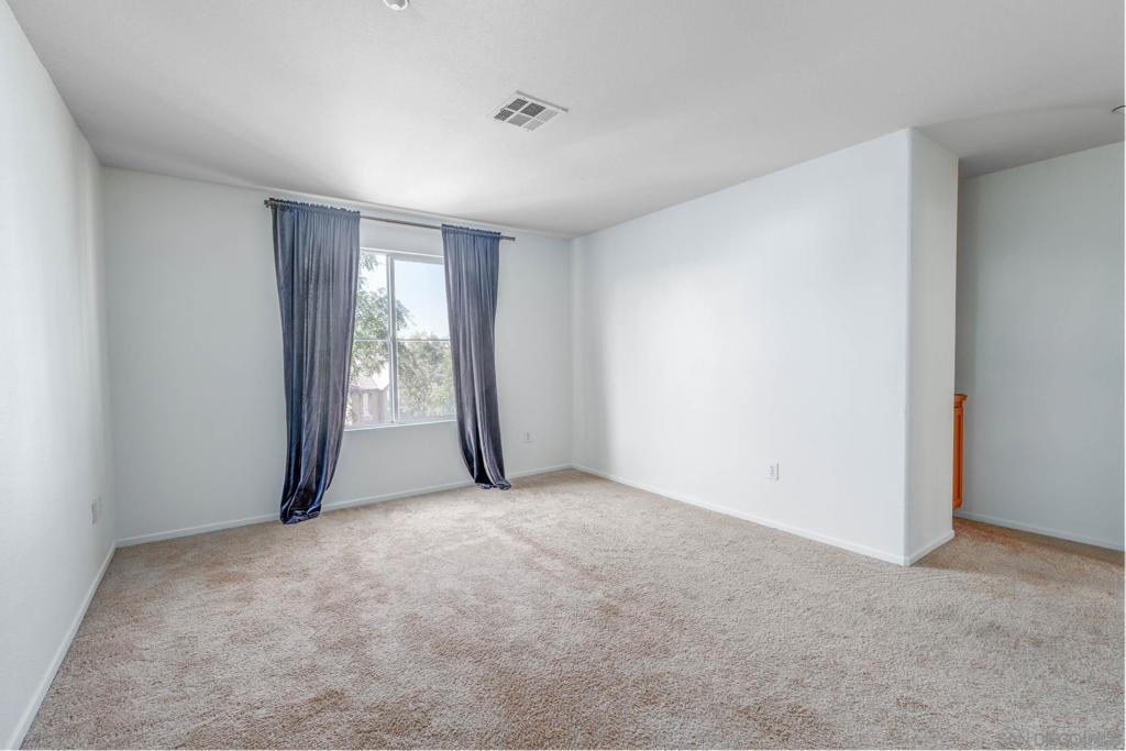 MLS #250043426SD image #10