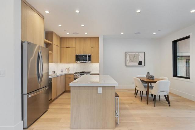 18061 Saratoga Los Gatos Road, Monte Sereno CA: https://media.crmls.org/mediaz/334719ae-d7c5-4010-b8c7-ed074433a674.jpg