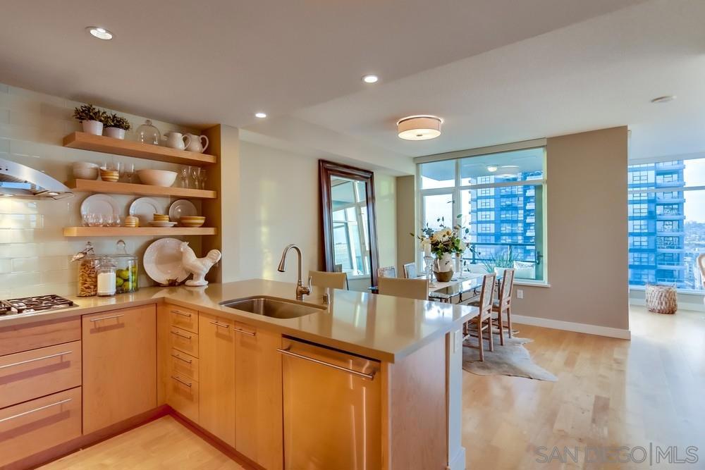 1205 Pacific - photo 10