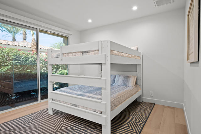 781 Box Canyon Trail, Palm Desert CA: https://media.crmls.org/mediaz/33487c18-da12-4239-b618-68ed5aa15fc3.jpg