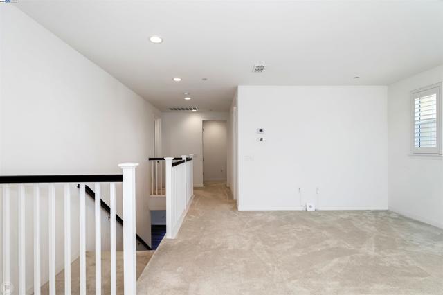 Image 31 of 60 For 17723 Griswold Ct