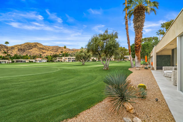 133 Desert Lakes Drive, Palm Springs, CA 92264