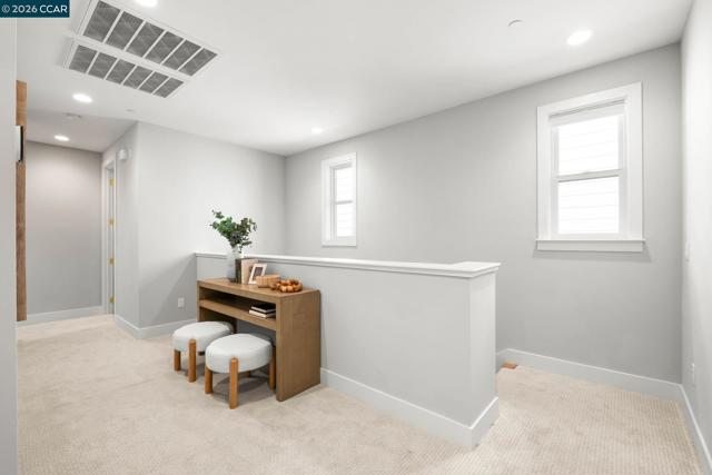 Image 25 of 38 For 257 Haleena Place